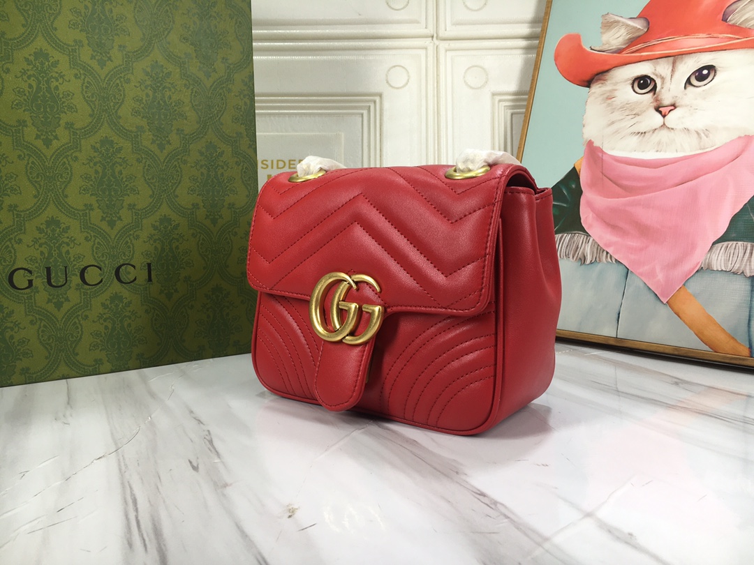 Gucci Satchel Bags